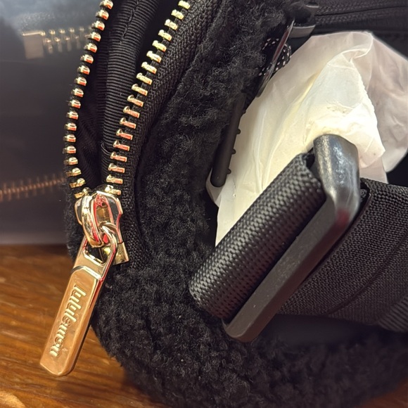 Lululemon Belt bag - Picture 5 of 5